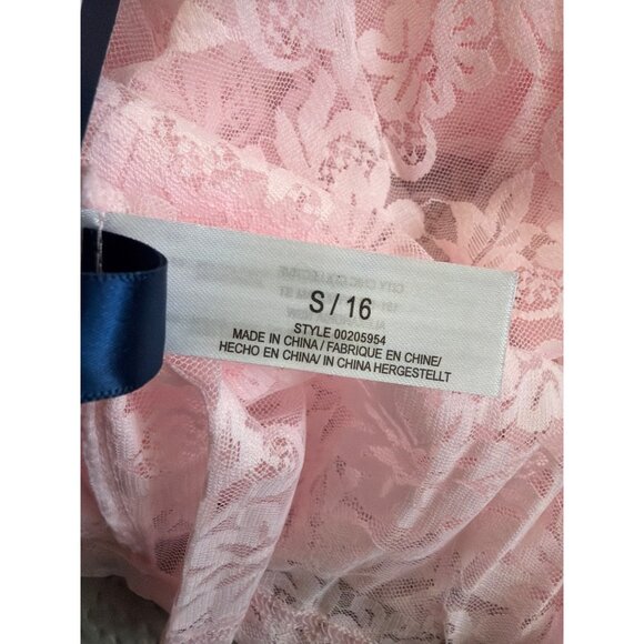 City Chic Fox & Royal Plus Size Lingerie Pink Lace Semi-Sheer Chemise Sz 16 NEW - Picture 6 of 7